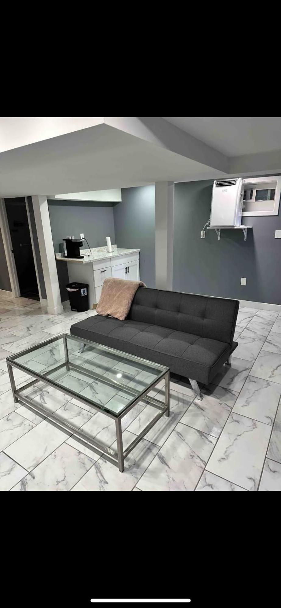 Lovely Basement 1-Bedroom With Free Parking Washington Exterior photo